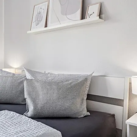 Appartement Traber 1 Sz Balkon Parkplatz & Sehr Ruhig *