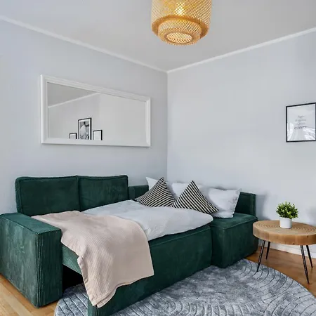 Traber 1 Sz Balkon Parkplatz & Sehr Ruhig Appartement