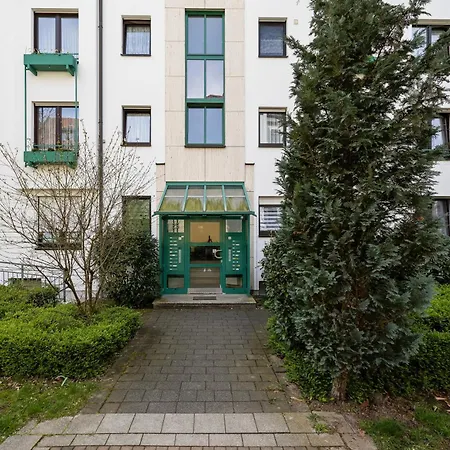 Traber 1 Sz Balkon Parkplatz & Sehr Ruhig Appartement