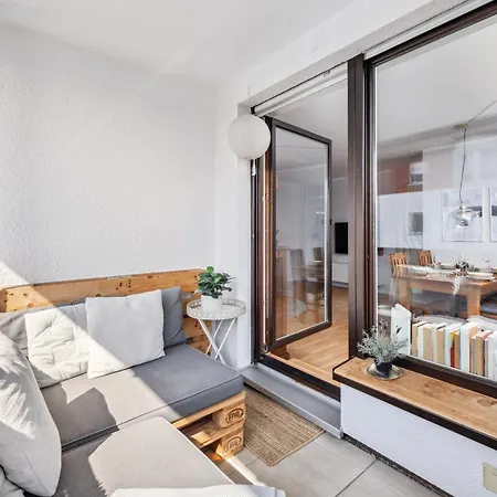 Traber 1 Sz Balkon Parkplatz & Sehr Ruhig * Leipzig