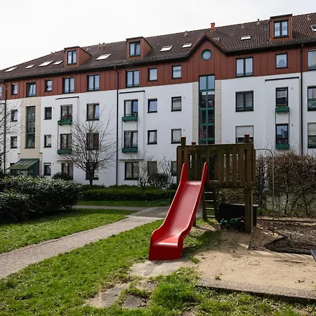 Apartment Traber 1 Sz Balkon Parkplatz & Sehr Ruhig *